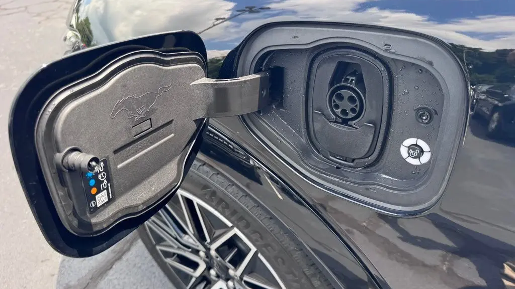 2025 Ford Mustang Mach-E Premium