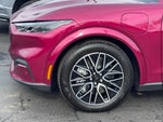 2025 Mustang Mach-E Thumbnail 38