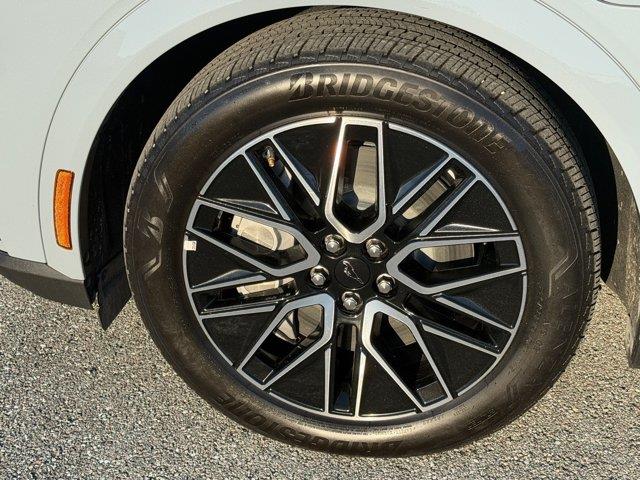 2025 Ford Mustang - $35,810