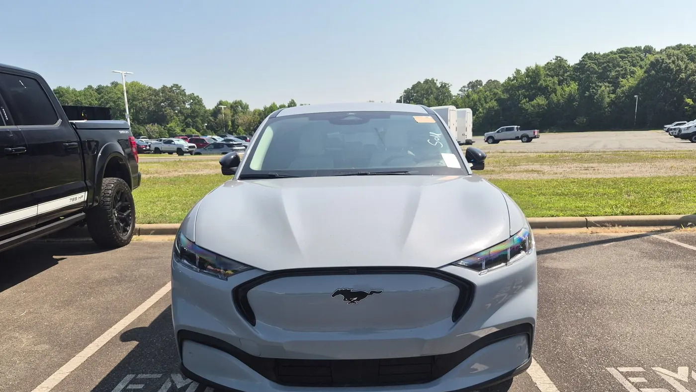 2025 Ford Mustang Mach-E Premium