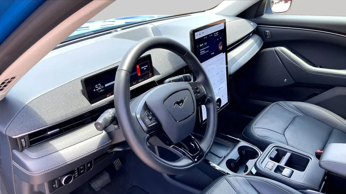 2025 Ford Mustang Mach-E Premium