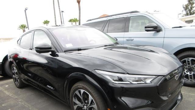 2022 Ford Mustang Mach-E Premium