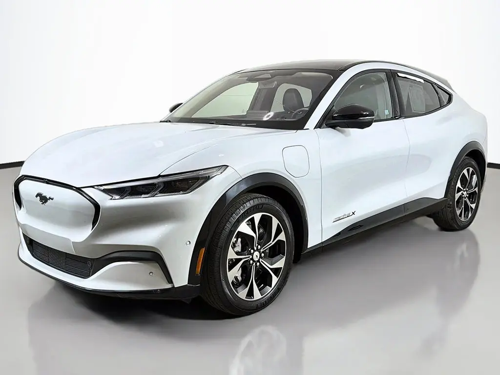 2023 Ford Mustang - $23,199