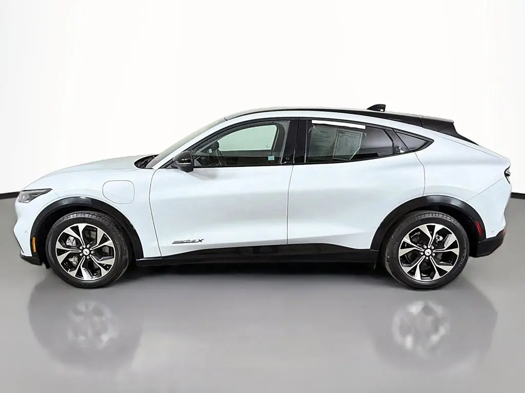 2023 Ford Mustang - $23,199