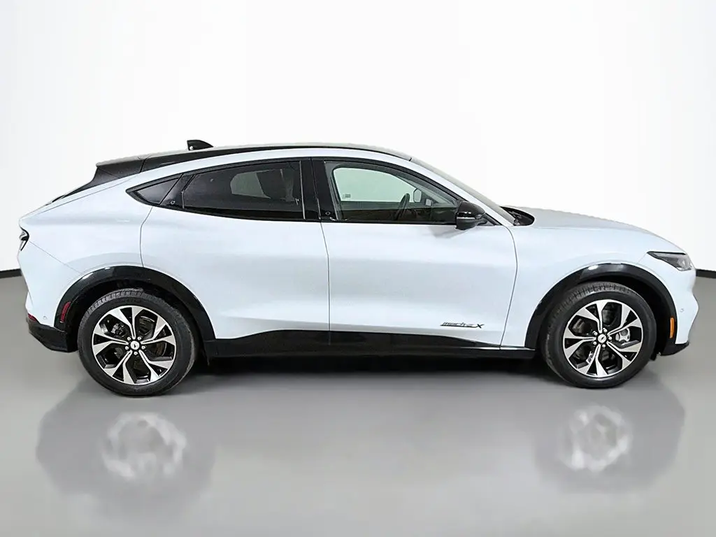 2023 Ford Mustang - $23,199