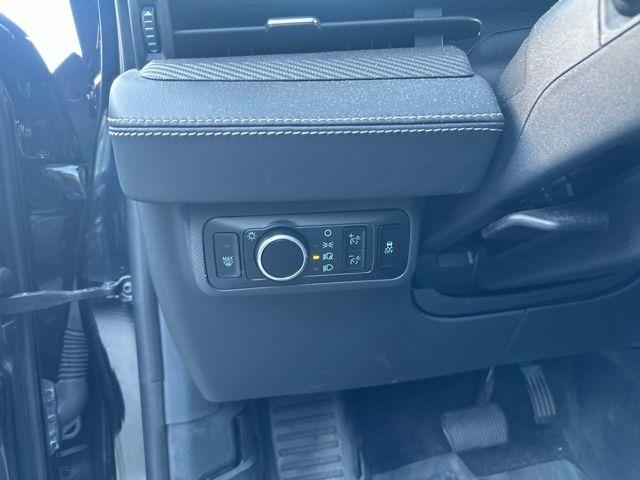 2023 Ford Mustang - $26,685