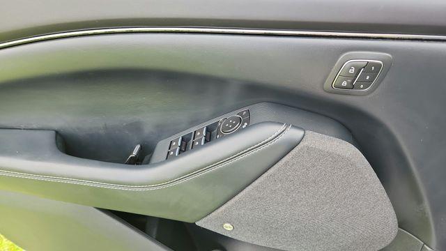 2022 Ford Mustang Mach-E Premium