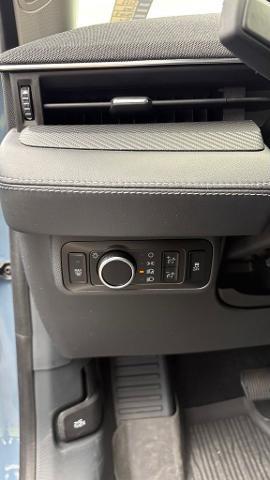 2023 Ford Mustang - $33,995