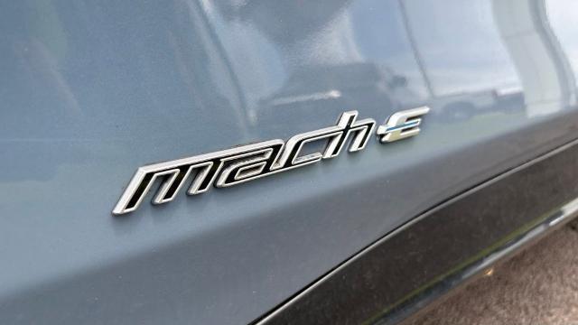 2023 Ford Mustang - $33,995