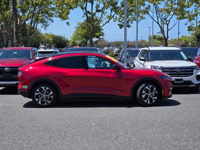 2023 Ford Mustang - $29,551