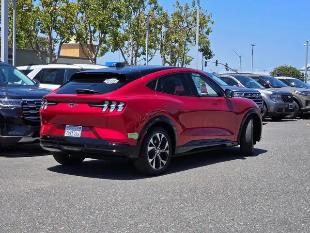 2023 Ford Mustang - $29,551