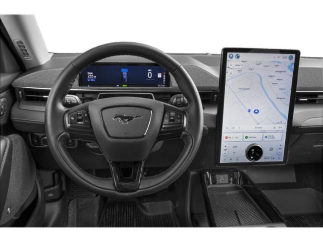 2023 Ford Mustang - $31,970