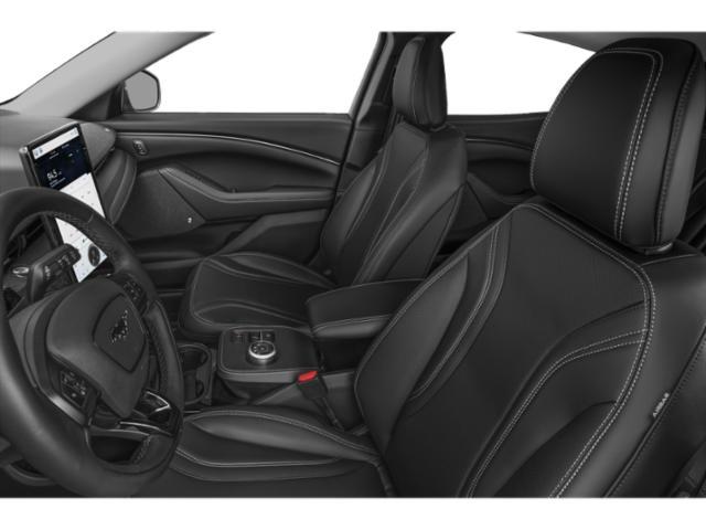 2023 Ford Mustang - $31,970