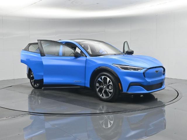 2023 Ford Mustang - $34,585