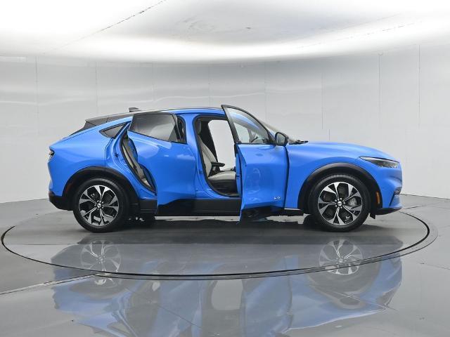 2023 Ford Mustang - $34,585