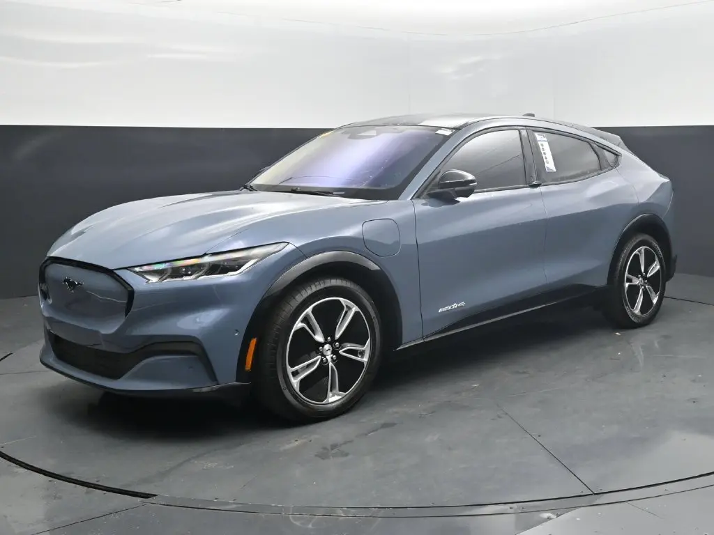 2023 Ford Mustang - $30,898