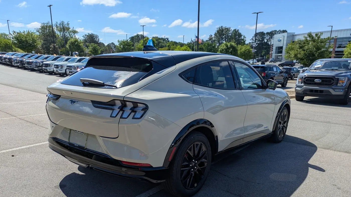 2025 Ford Mustang Mach-E Premium