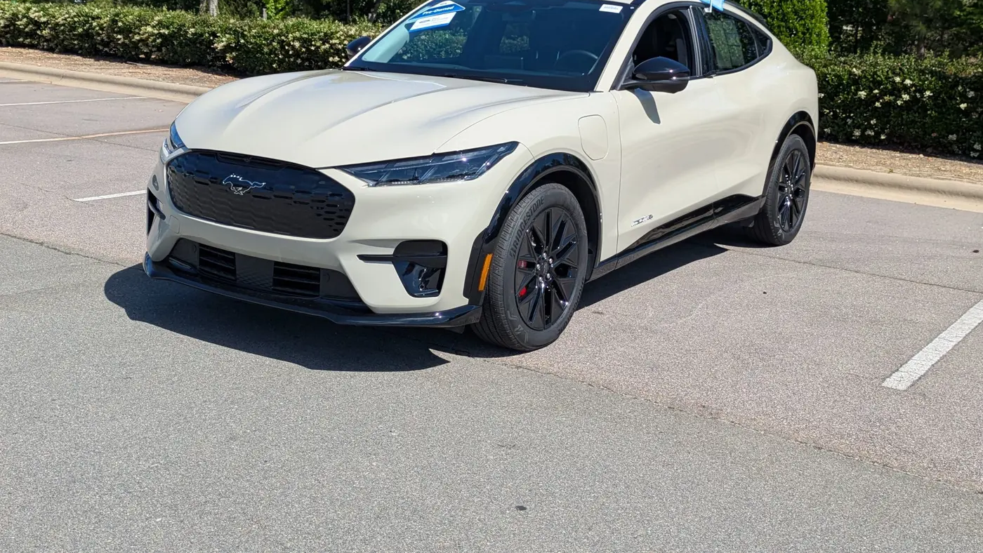 2025 Ford Mustang Mach-E Premium