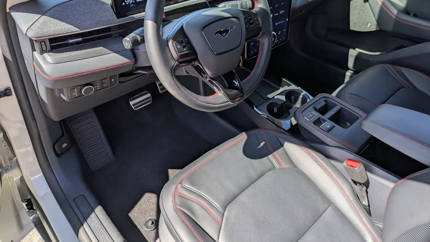 2025 Ford Mustang Mach-E Premium