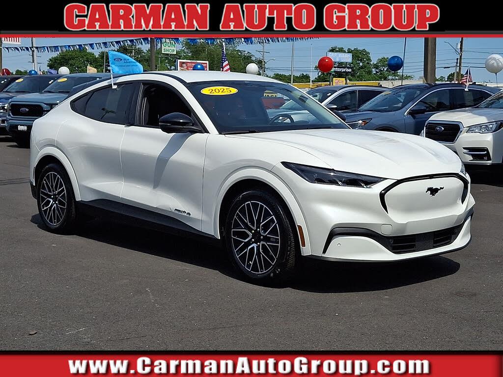 2025 Ford Mustang - $36,999