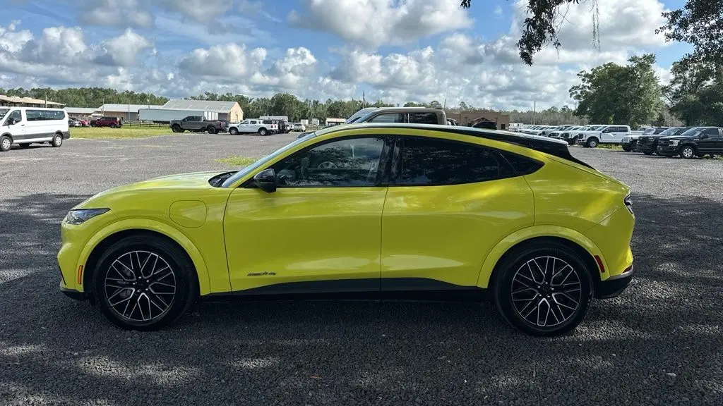 2025 Ford Mustang Mach-E Premium
