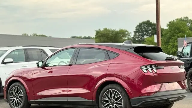 2025 Ford Mustang Mach-E Premium