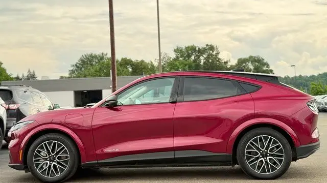 2025 Ford Mustang Mach-E Premium