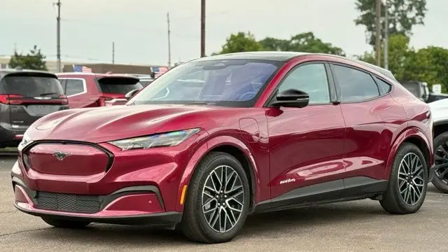 2025 Ford Mustang Mach-E Premium