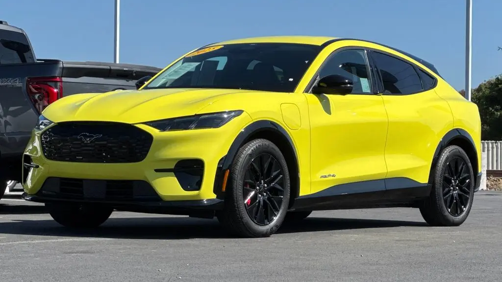 2025 Ford Mustang Mach-E Premium