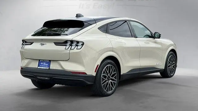 2025 Ford Mustang Mach-E Premium
