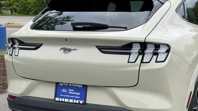 2025 Ford Mustang Mach-E Premium