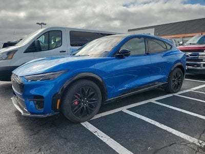2025 Ford Mustang MACH-E AWD Premium 4DR SUV