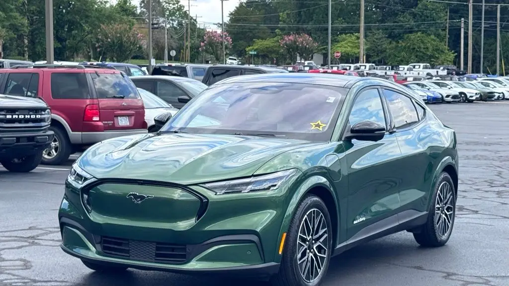2025 Ford Mustang Mach-E Premium