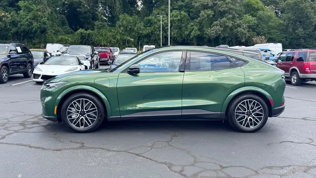 2025 Ford Mustang Mach-E Premium