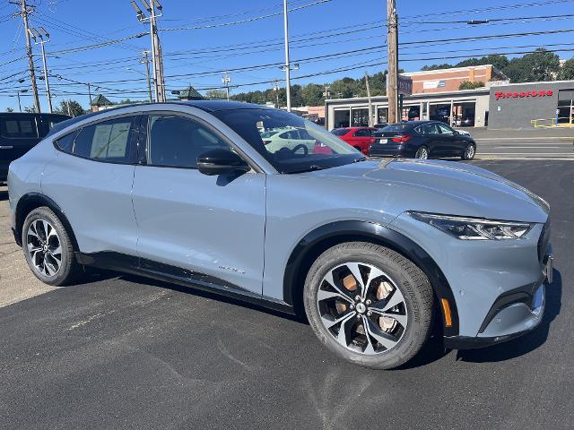 2023 Ford Mustang - $30,687