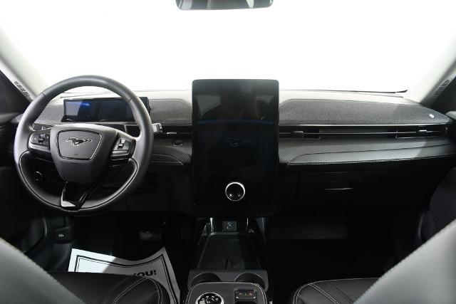 2023 Ford Mustang - $27,155