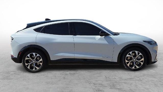 2022 Ford Mustang Mach-E Premium