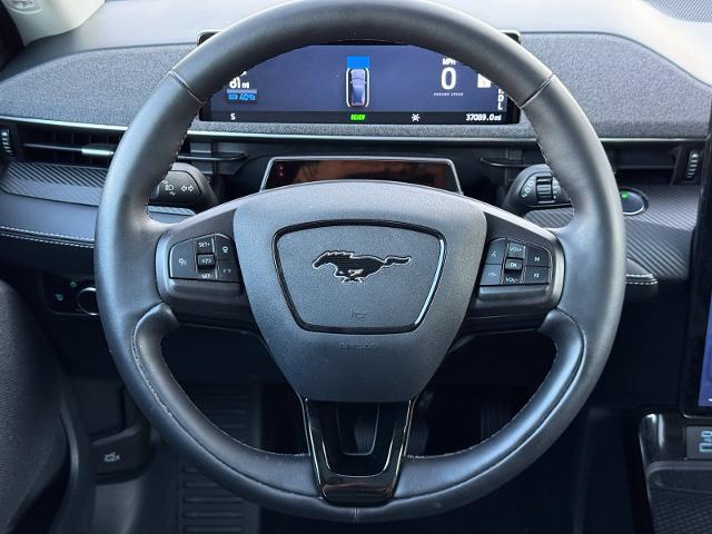 2023 Ford Mustang - $28,995