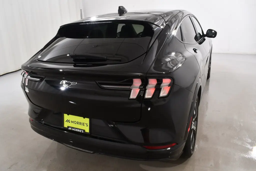 2023 Ford Mustang - $28,155