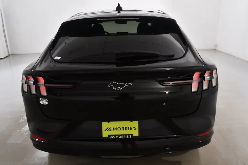 2023 Ford Mustang - $28,155