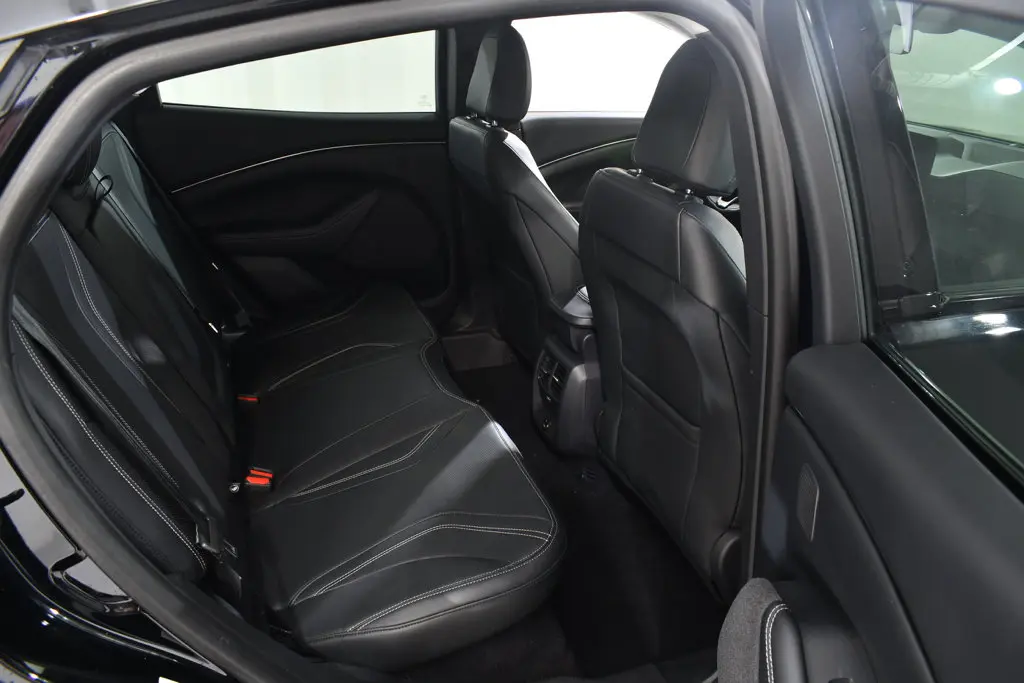 2023 Ford Mustang - $28,155