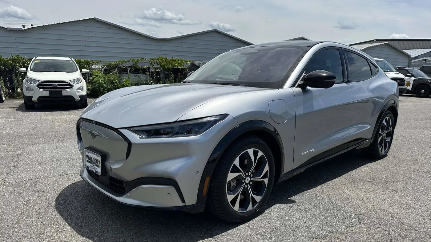2021 Ford Mustang Mach-E Premium