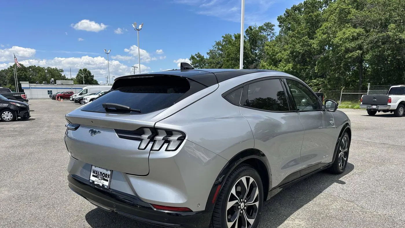 2021 Ford Mustang Mach-E Premium