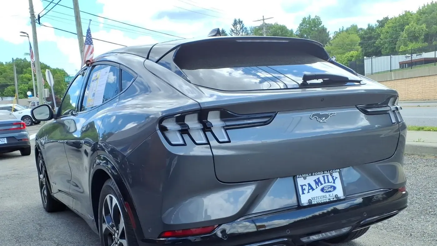 2021 Ford Mustang Mach-E Premium