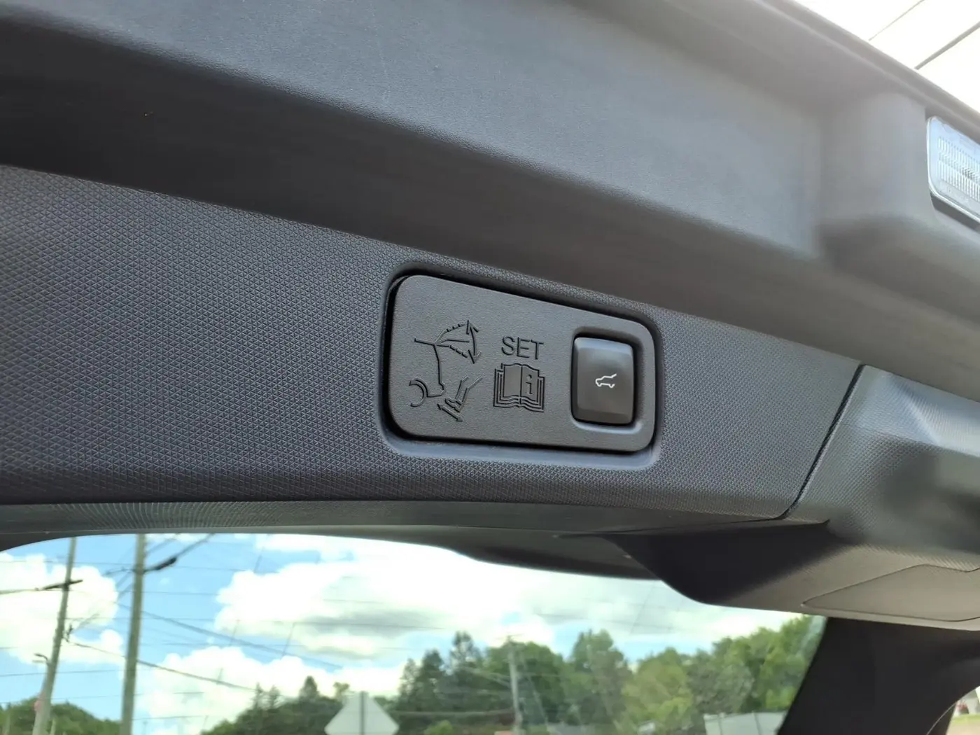 2021 Ford Mustang - $21,145