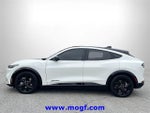 2023 Mustang Mach-E Thumbnail 27