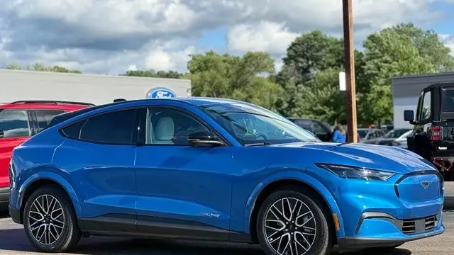 2025 Ford Mustang Mach-E Premium