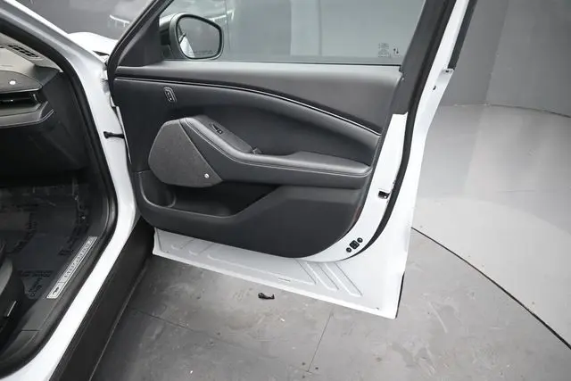 2023 Ford Mustang - $32,791