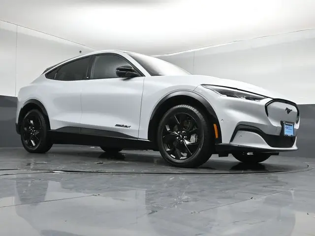 2023 Ford Mustang - $32,791