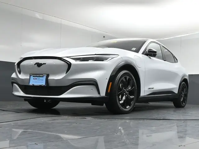 2023 Ford Mustang - $32,791